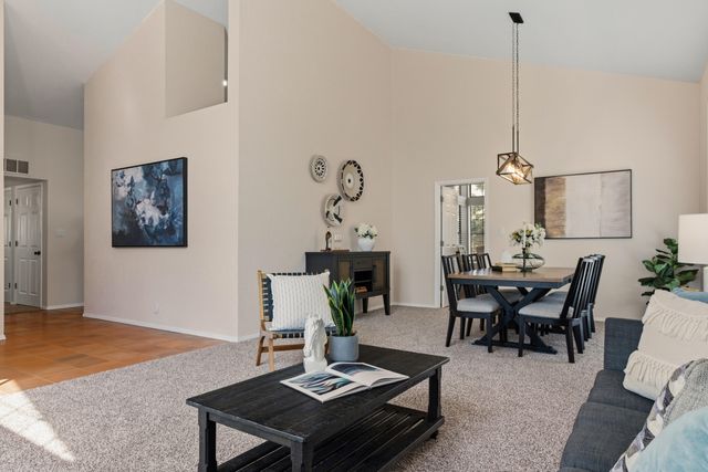 5708 Elderberry Court NE, Albuquerque, NM 87111