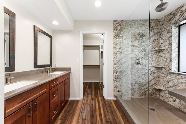 5708 Elderberry Court NE, Albuquerque, NM 87111