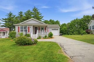 35 Sawmill Ridge, Sandown, NH 03873