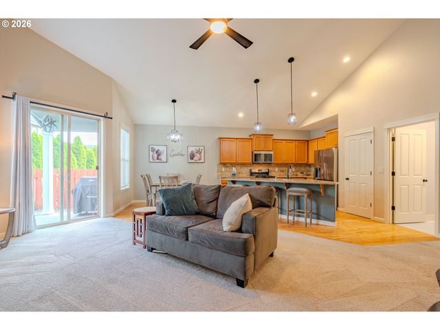 3016 Ne 169TH Way, Ridgefield, WA 98642