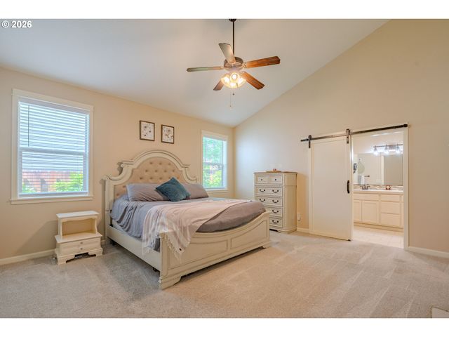 3016 Ne 169TH Way, Ridgefield, WA 98642
