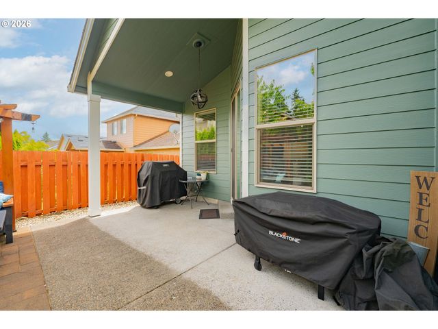 3016 Ne 169TH Way, Ridgefield, WA 98642