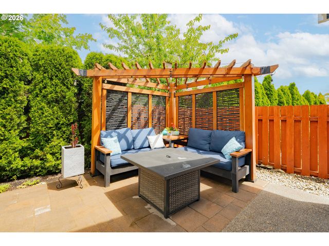 3016 Ne 169TH Way, Ridgefield, WA 98642