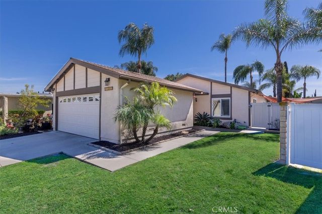 27302 Osuna, Mission Viejo, CA 92691