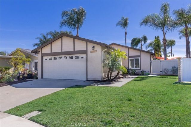 27302 Osuna, Mission Viejo, CA 92691