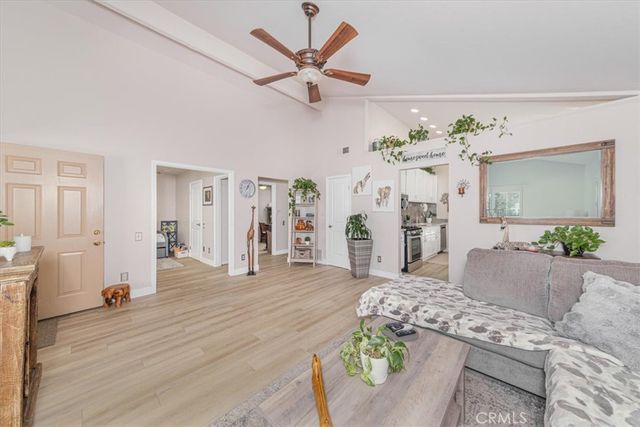 27302 Osuna, Mission Viejo, CA 92691