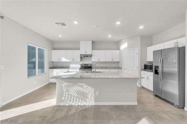 7507 Pink Mimosa Avenue, Las Vegas, NV 89113