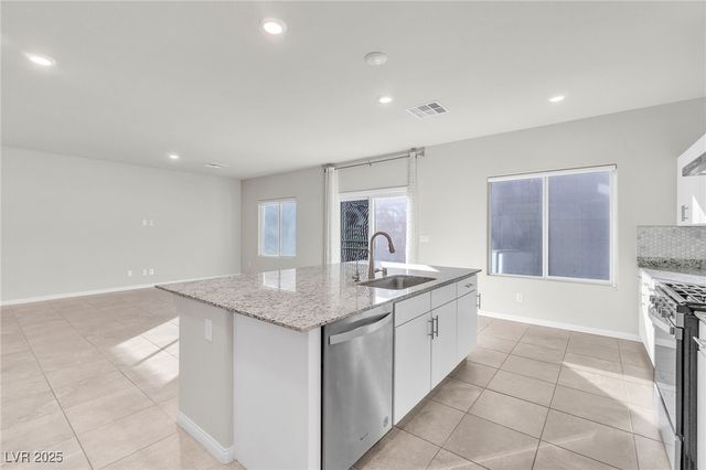 7507 Pink Mimosa Avenue, Las Vegas, NV 89113