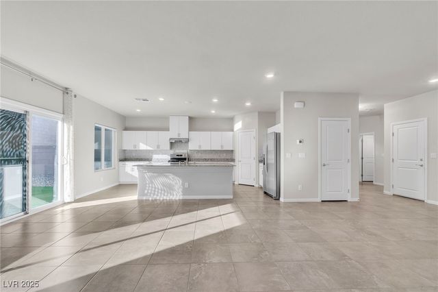 7507 Pink Mimosa Avenue, Las Vegas, NV 89113