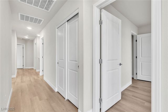 7507 Pink Mimosa Avenue, Las Vegas, NV 89113