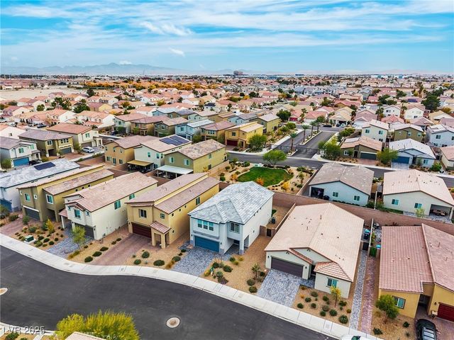 7507 Pink Mimosa Avenue, Las Vegas, NV 89113