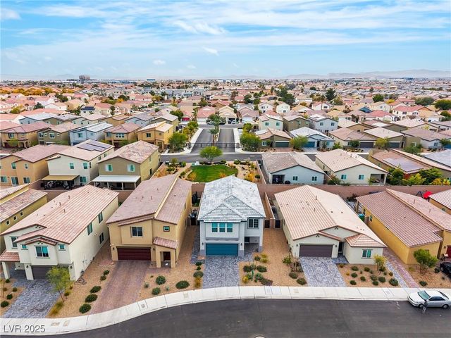 7507 Pink Mimosa Avenue, Las Vegas, NV 89113