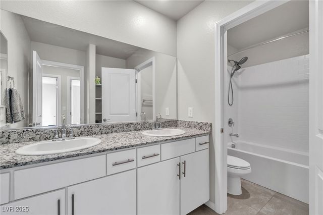 7507 Pink Mimosa Avenue, Las Vegas, NV 89113