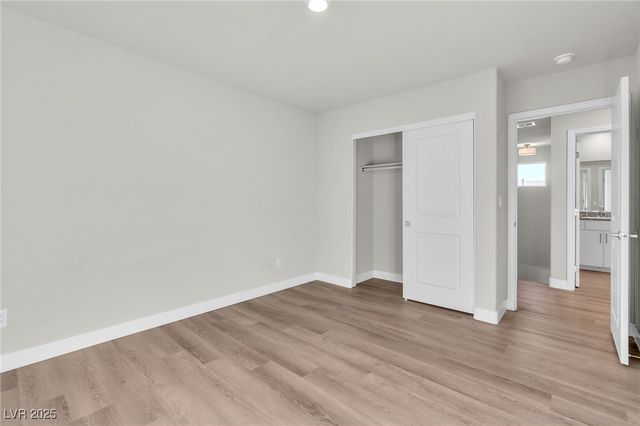 7507 Pink Mimosa Avenue, Las Vegas, NV 89113