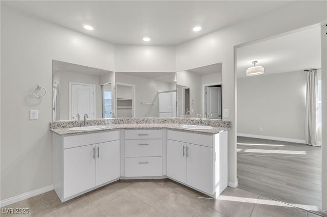 7507 Pink Mimosa Avenue, Las Vegas, NV 89113