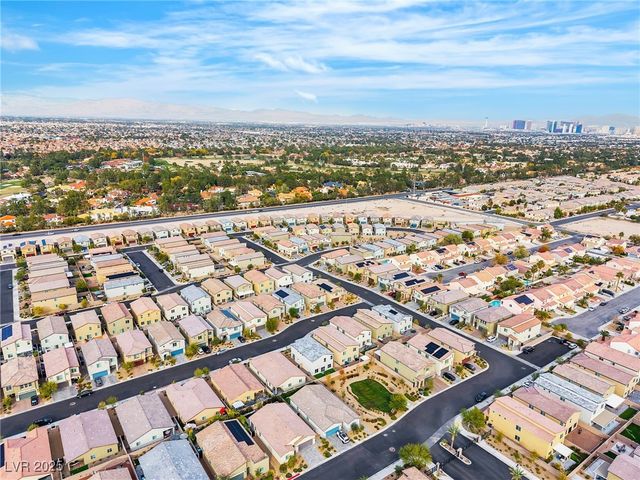 7507 Pink Mimosa Avenue, Las Vegas, NV 89113