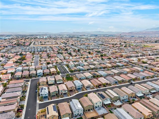 7507 Pink Mimosa Avenue, Las Vegas, NV 89113