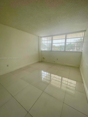 13155 Ixora Court 201, North Miami, FL 33181