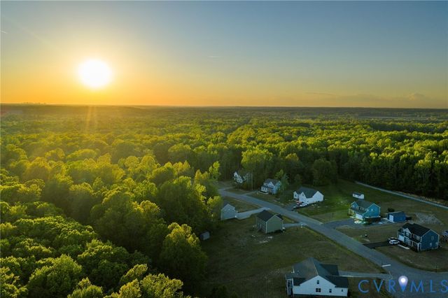 1430 Tutelo Rd, Quinton, VA 23141