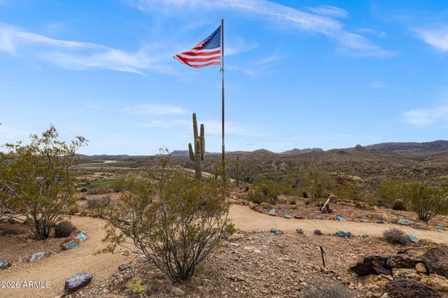 44010 N US HWY 60 --, Morristown, AZ 85342