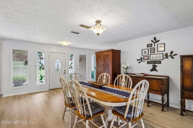 187 ARTHUR MOORE Drive, Green Cove Springs, FL 32043