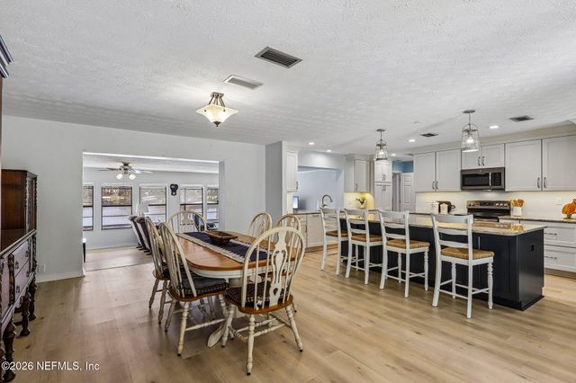 187 ARTHUR MOORE Drive, Green Cove Springs, FL 32043