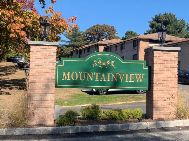 404 Sierra Vista Lane, Valley Cottage, NY 10989