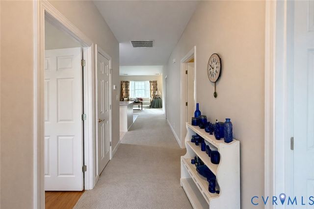 19 Bay Ct, Kilmarnock, VA 22482