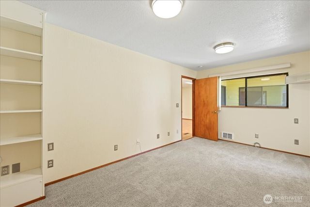 112 Northridge Drive, Centralia, WA 98531