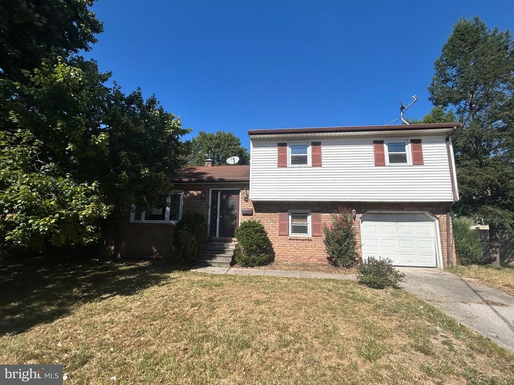 161 EARLY AVE, Gettysburg, PA 17325