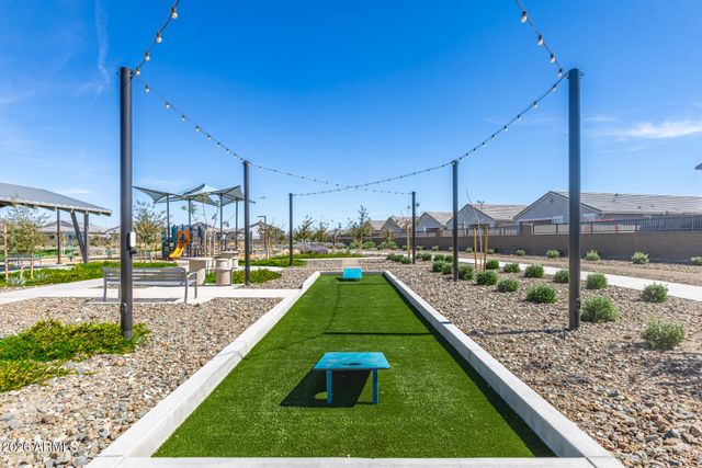 1714 W STARFIRE Avenue, Apache Junction, AZ 85120