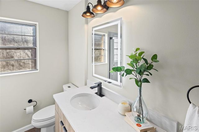 303 N Cedar Street, O'fallon, IL 62269