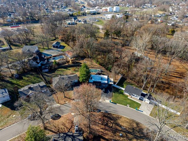 303 N Cedar Street, O'fallon, IL 62269