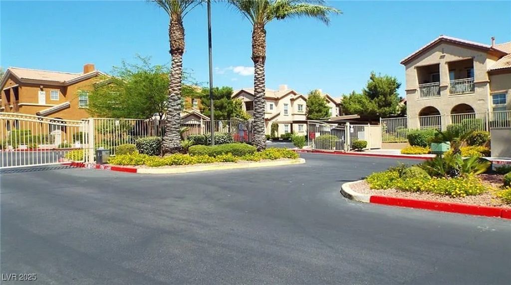 3820 Juno Beach Street 101, Las Vegas, NV 89129