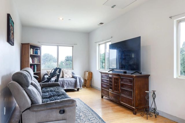 20841 Deerhorn Valley Rd, Jamul, CA 91935