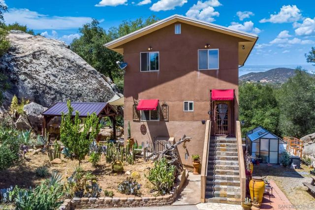 20841 Deerhorn Valley Rd, Jamul, CA 91935