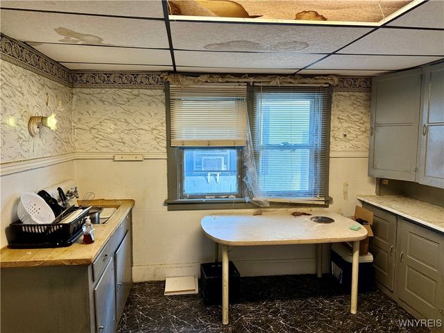 181 Clarence Avenue, Buffalo, NY 14215