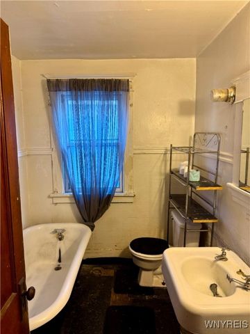 181 Clarence Avenue, Buffalo, NY 14215