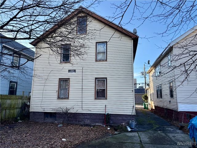 181 Clarence Avenue, Buffalo, NY 14215