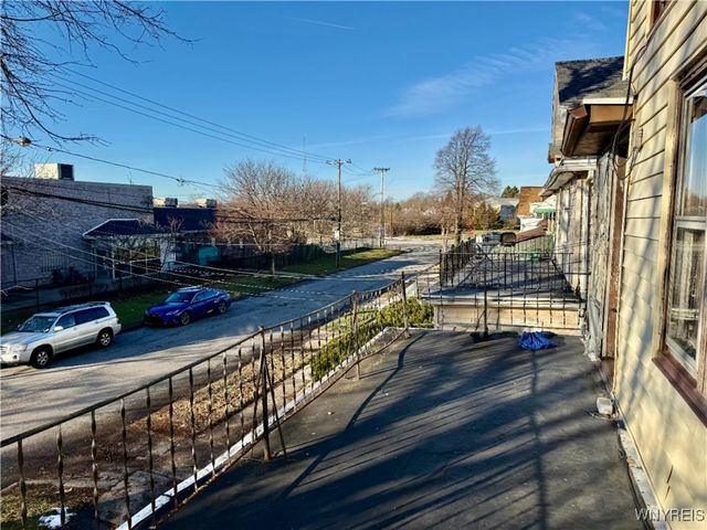 181 Clarence Avenue, Buffalo, NY 14215