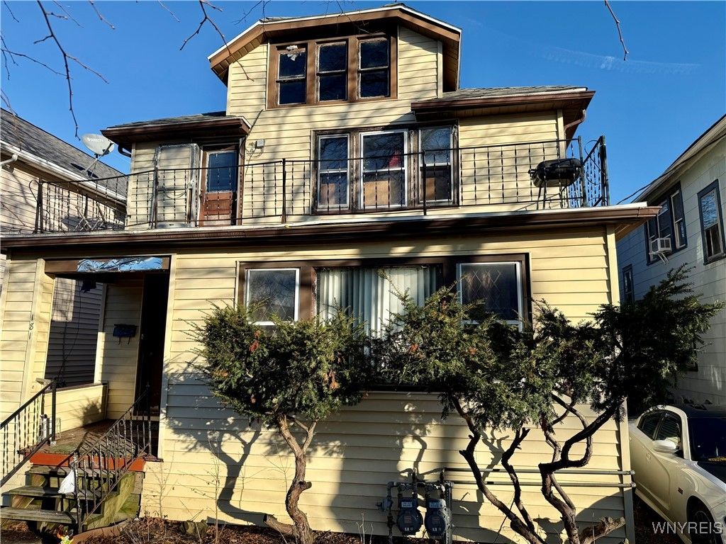 181 Clarence Avenue, Buffalo, NY 14215