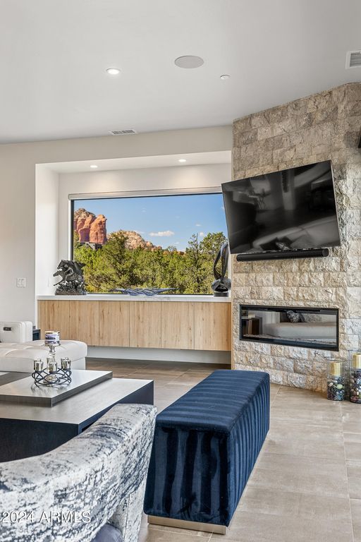 Image 29 of property listing at 202 CALLE DIAMANTE --, Sedona, AZ 86336