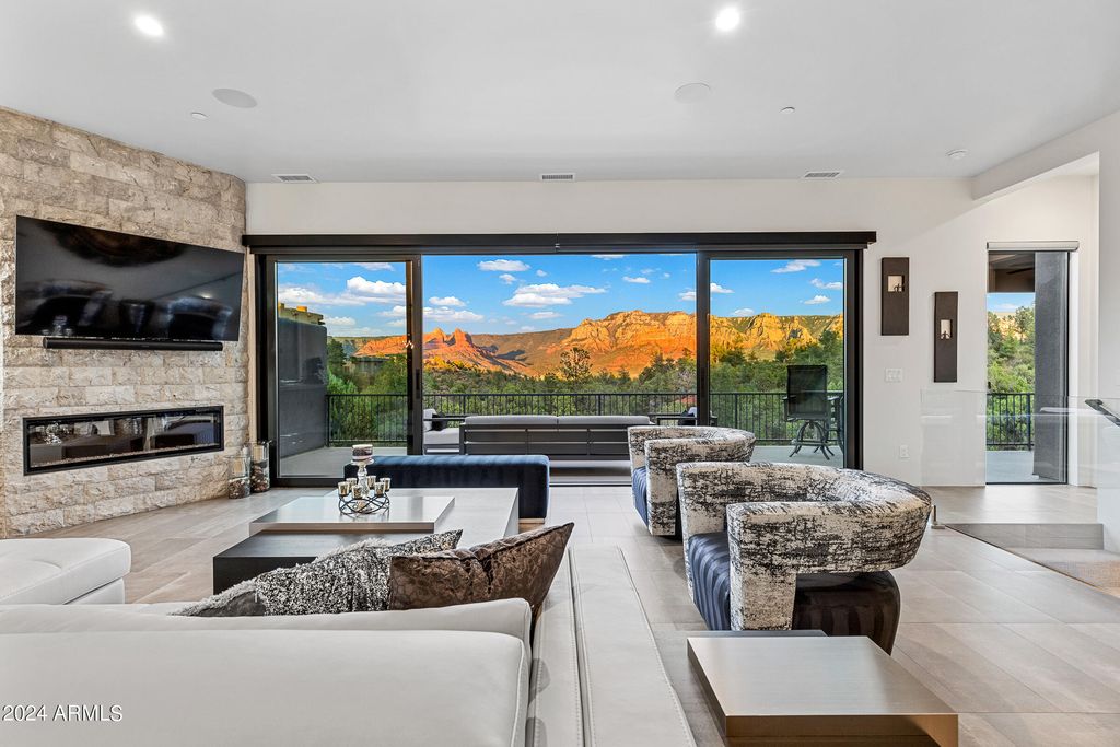 Image 31 of property listing at 202 CALLE DIAMANTE --, Sedona, AZ 86336