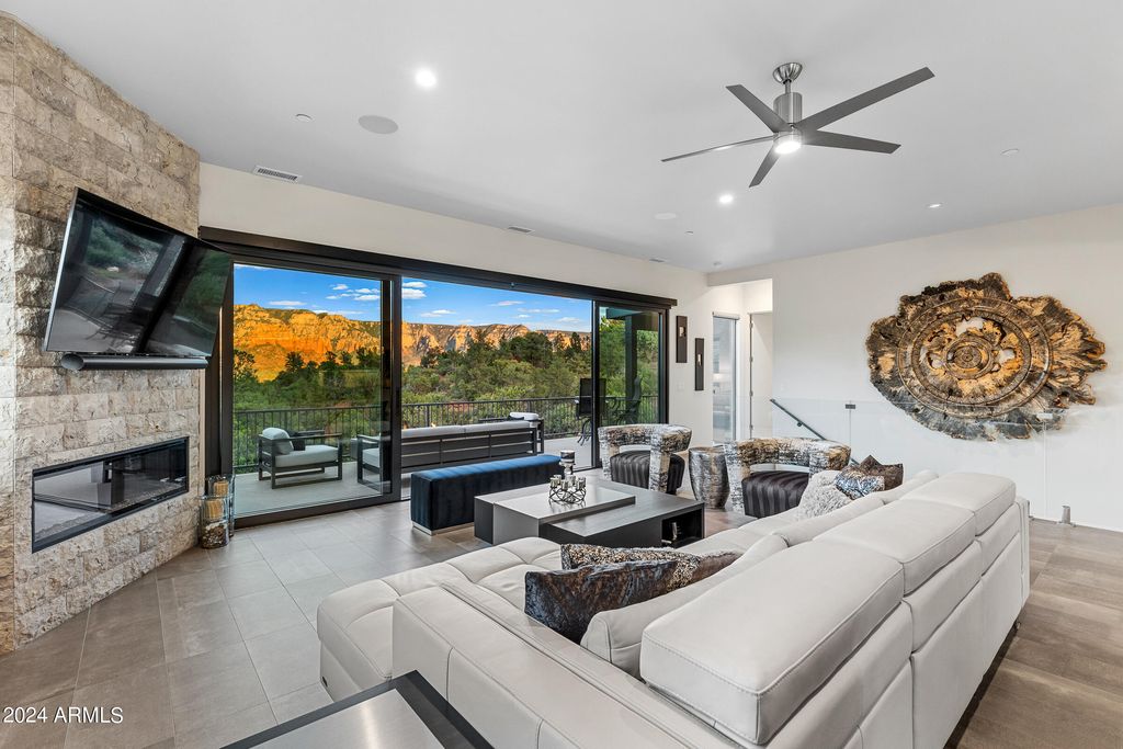 Image 33 of property listing at 202 CALLE DIAMANTE --, Sedona, AZ 86336