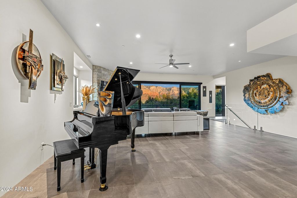 Image 38 of property listing at 202 CALLE DIAMANTE --, Sedona, AZ 86336