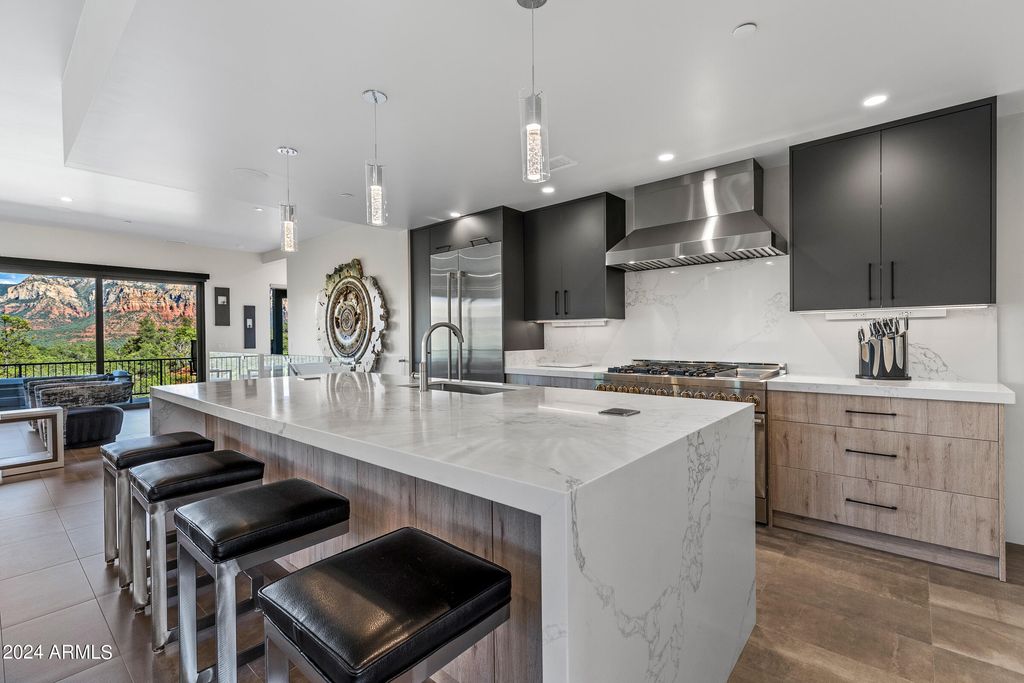 Image 40 of property listing at 202 CALLE DIAMANTE --, Sedona, AZ 86336