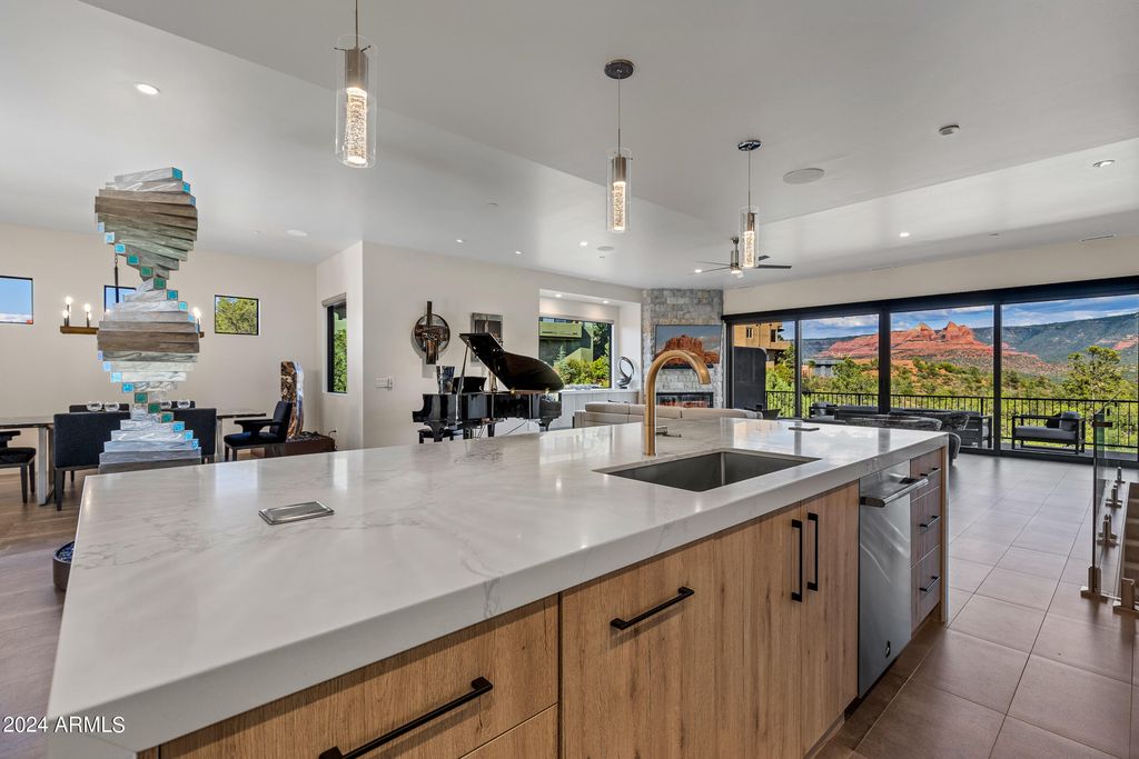 Image 45 of property listing at 202 CALLE DIAMANTE --, Sedona, AZ 86336
