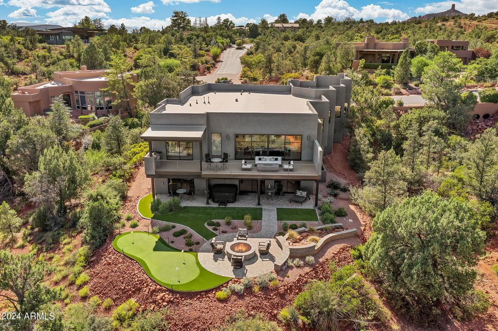 Image 7 of property listing at 202 CALLE DIAMANTE --, Sedona, AZ 86336