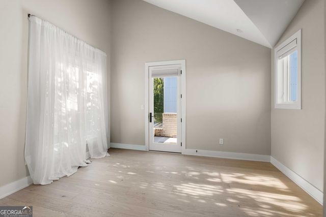 135 Arcadia Avenue, Fayetteville, GA 30214