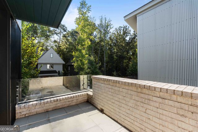 135 Arcadia Avenue, Fayetteville, GA 30214